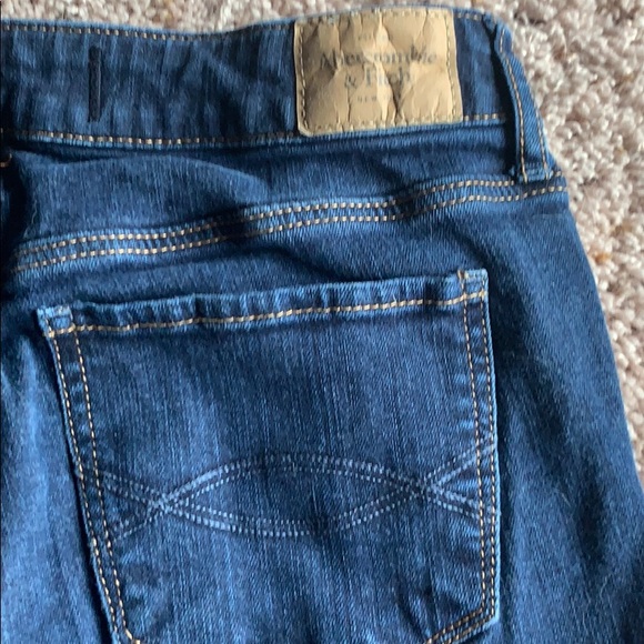 💎Abercrombie Jeans💎 - Picture 4 of 4